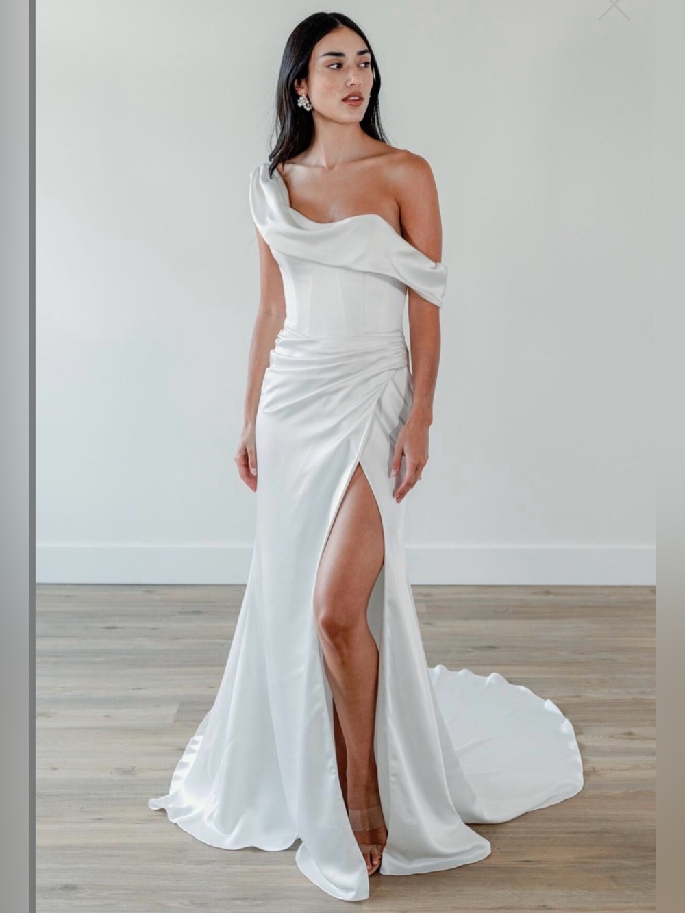 Watters x Anthropologie- “ Jesse” Elegant Ivory One-Shoulder wedding dress